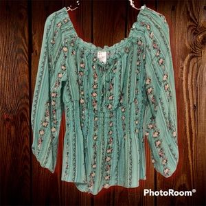 Adorable floral mint green boho top